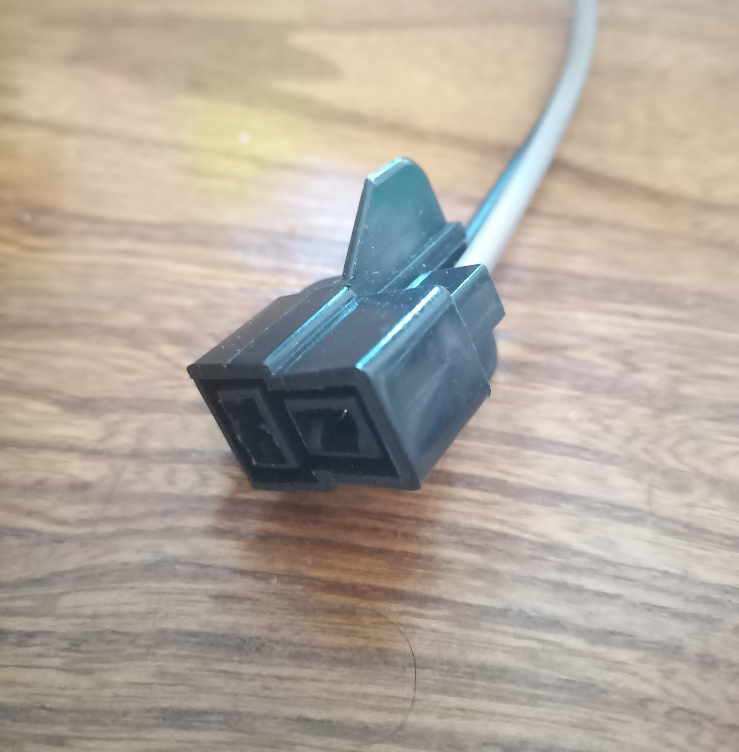 سوکت موتورفن پراید