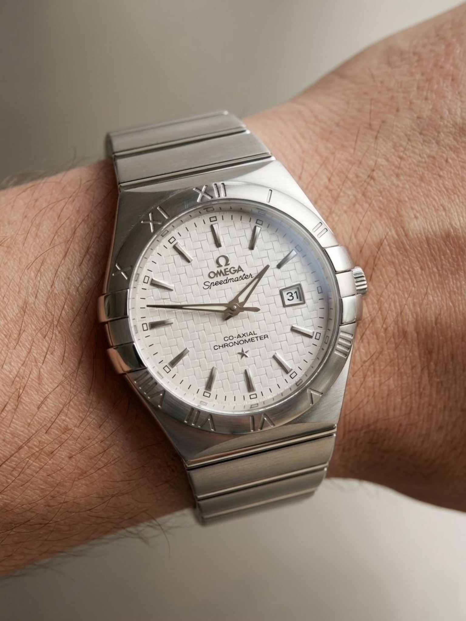 ساعت امگا omega مردانه بسیار باکیفیت