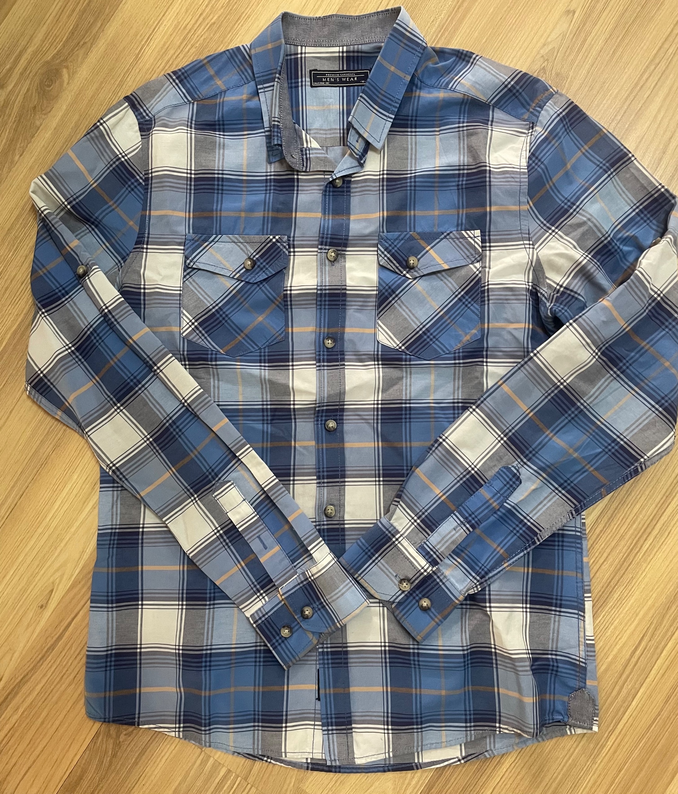 سه عددپیراهن مردانه درحد نو