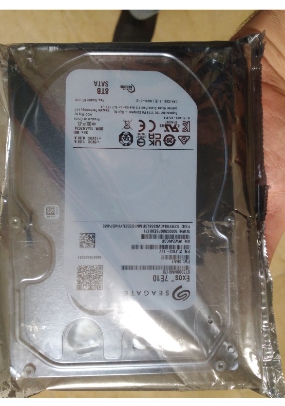 هارد 8 ترا آکبند نو با آرشیو PS4 کپی خور