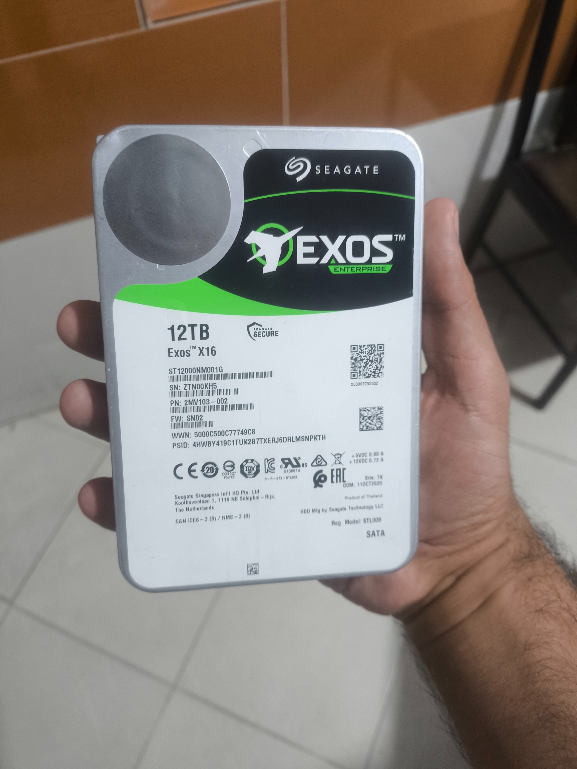 هارد 12 ترا با دیتا PS4 کپی خور