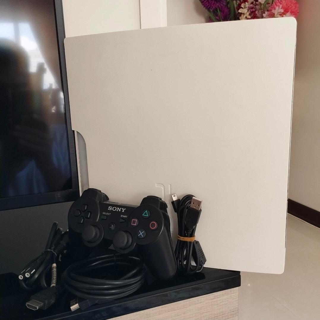 Ps3 slim سفید