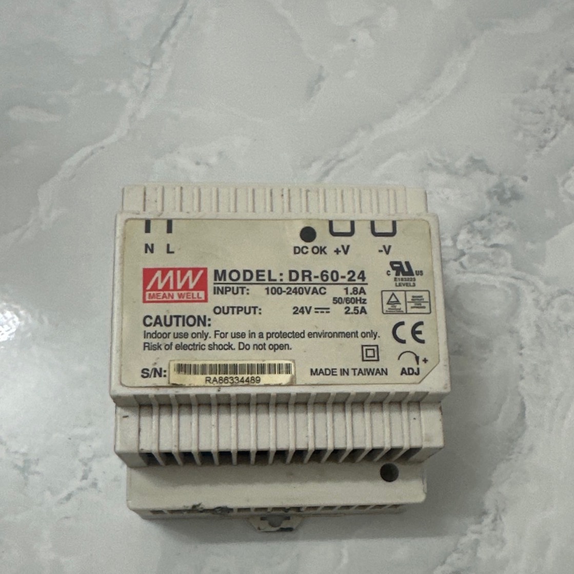 منبع تغذیه صنعتی DIN-Rail