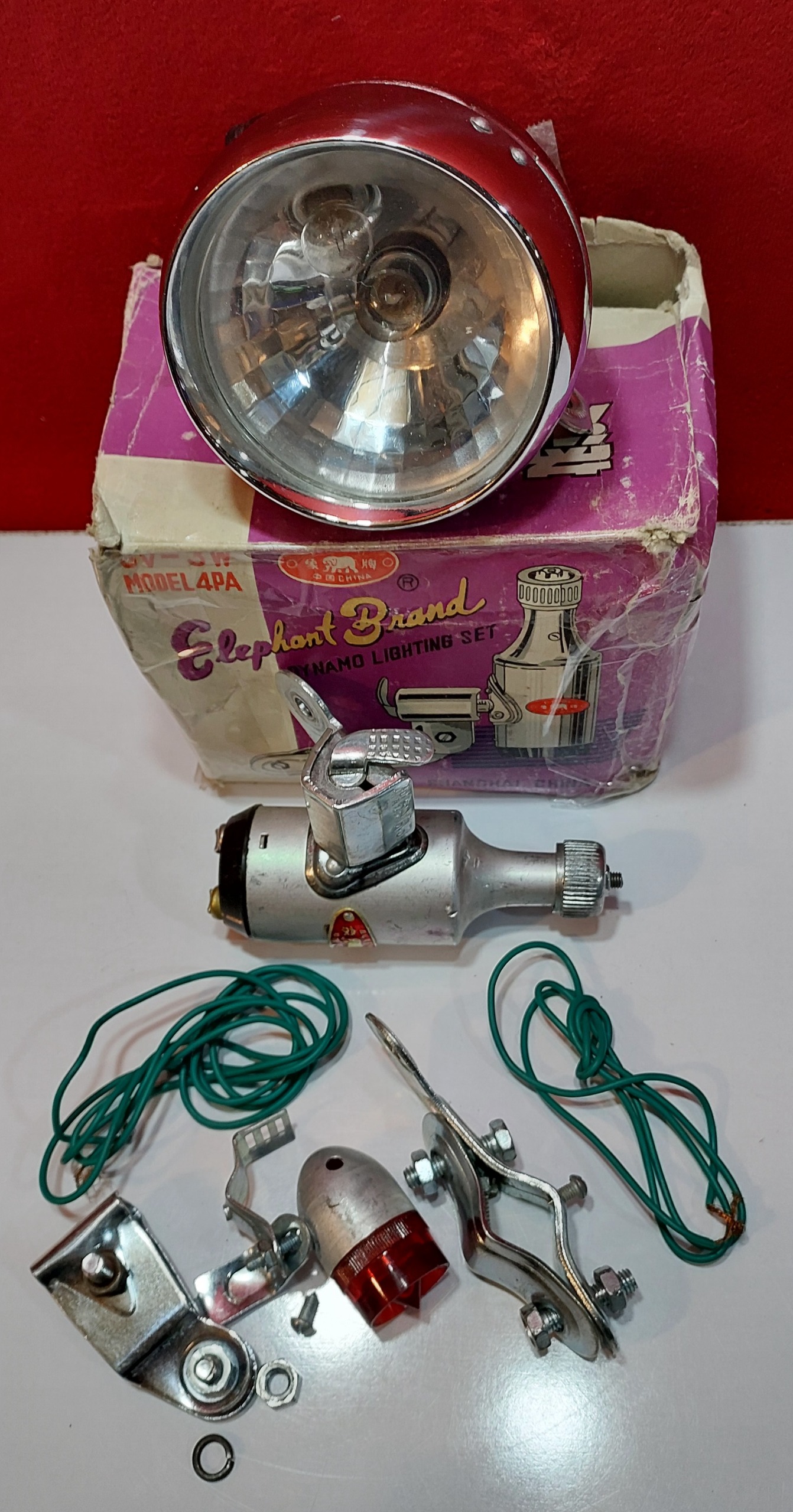 چراغ دینام قدیم دوچرخه