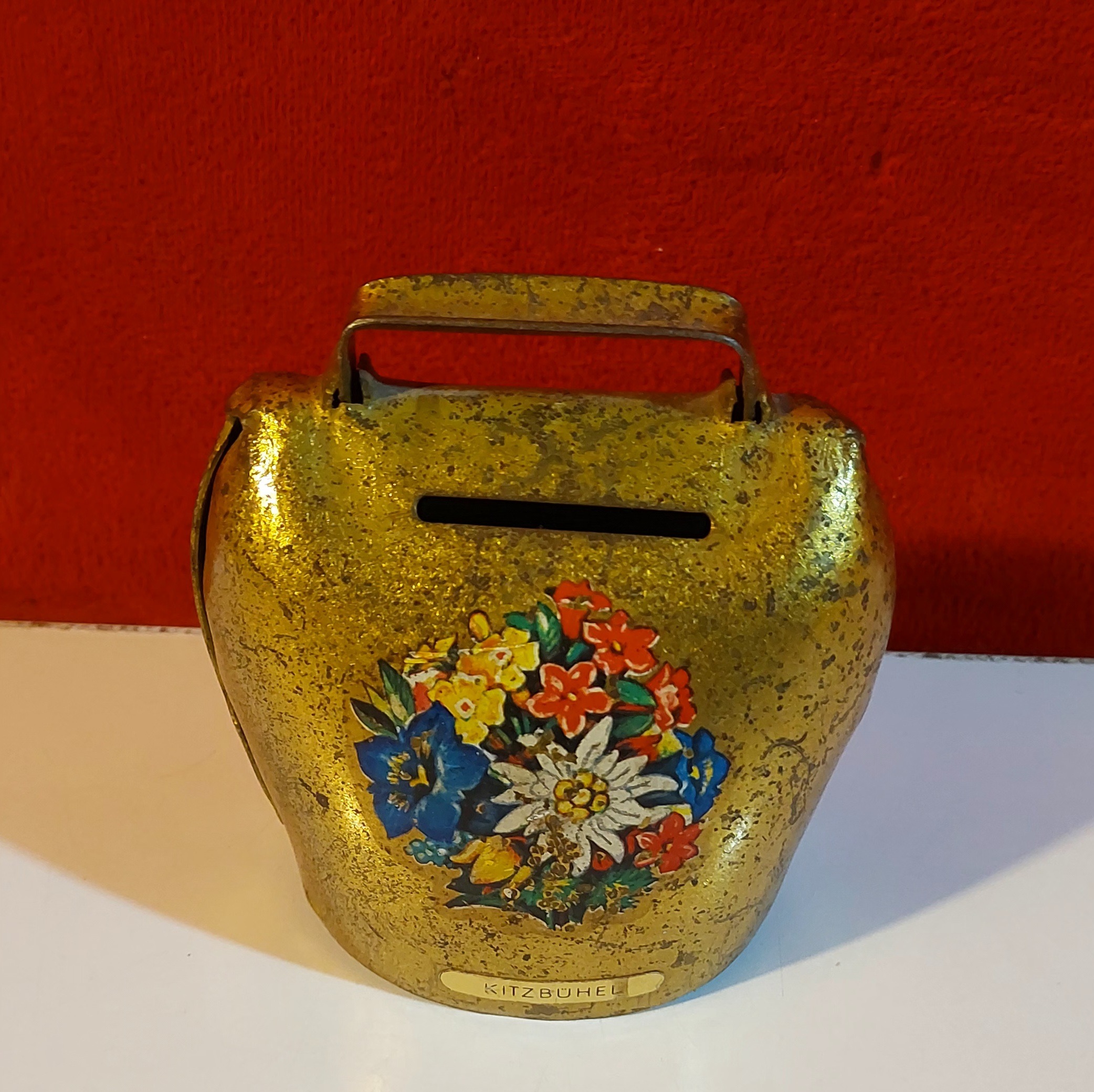 قلک کوچک فلزی