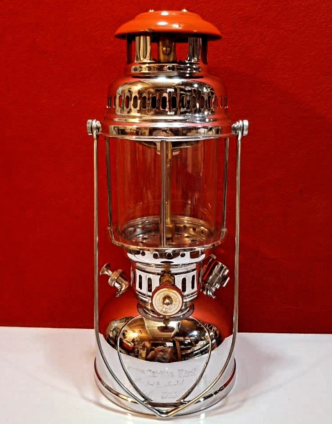 چراغ زنبوری روشنایی