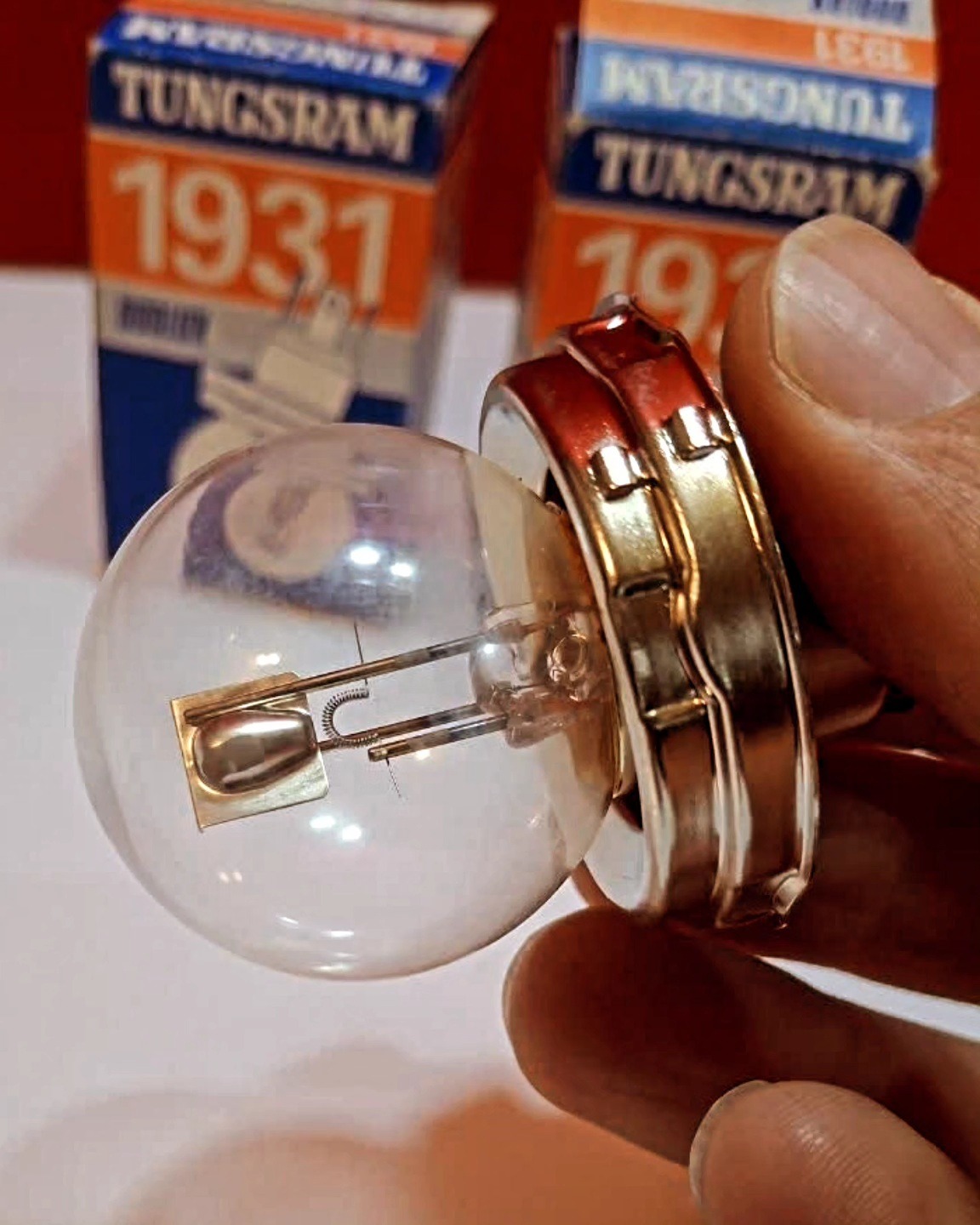 ست لامپ قدیمی