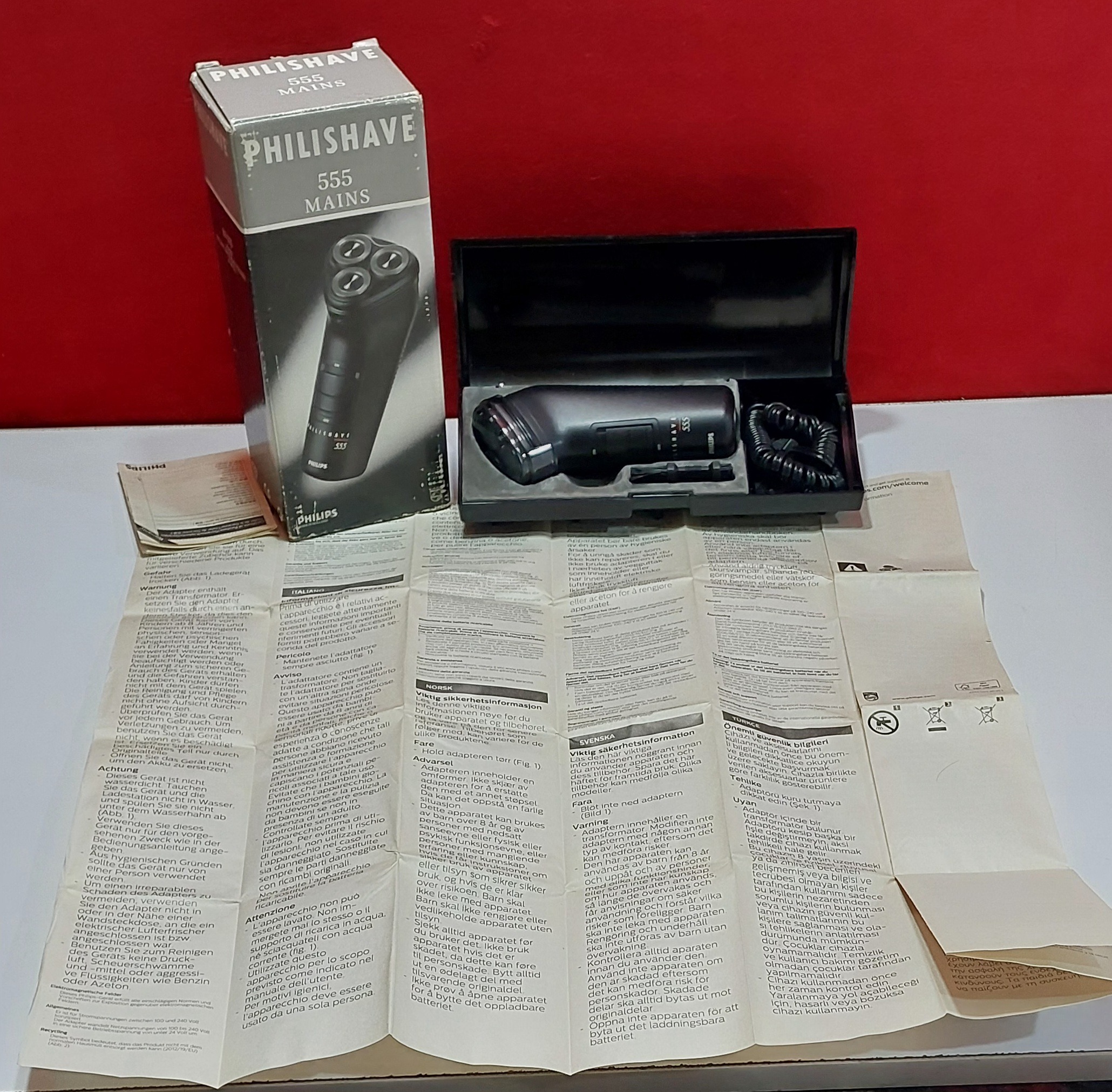 ریش تراش مدل 555