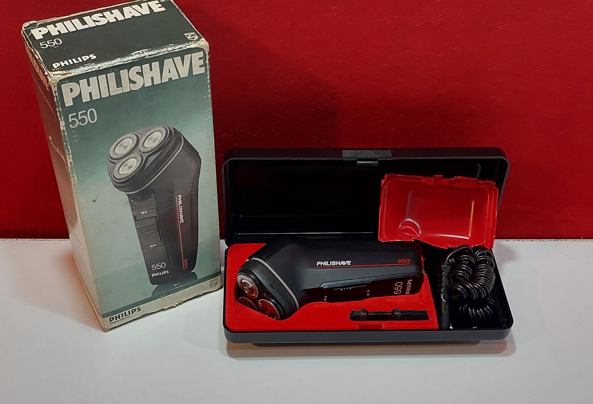 ریش تراش مدل 550