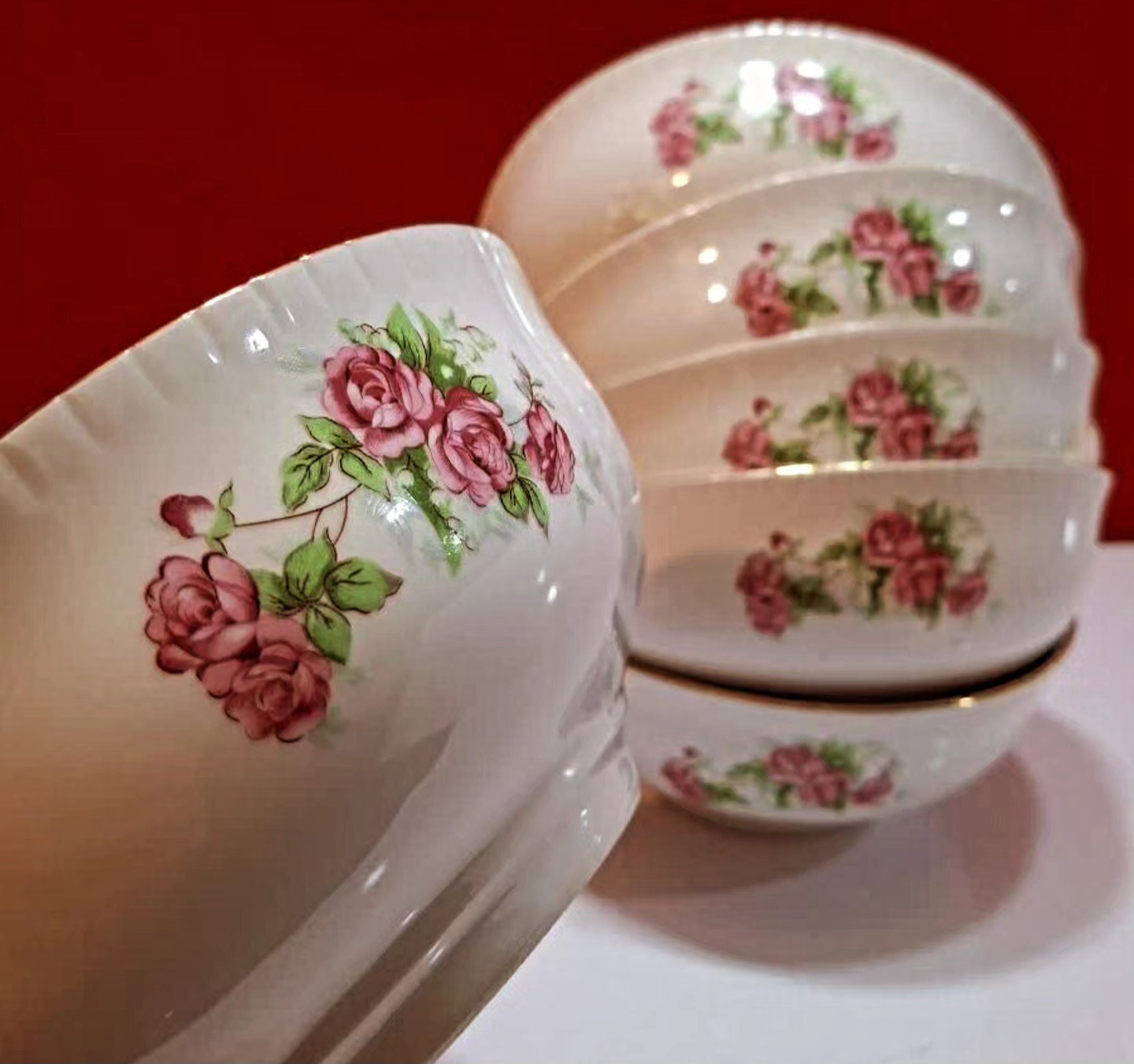 کاسه چینی گلسرخی