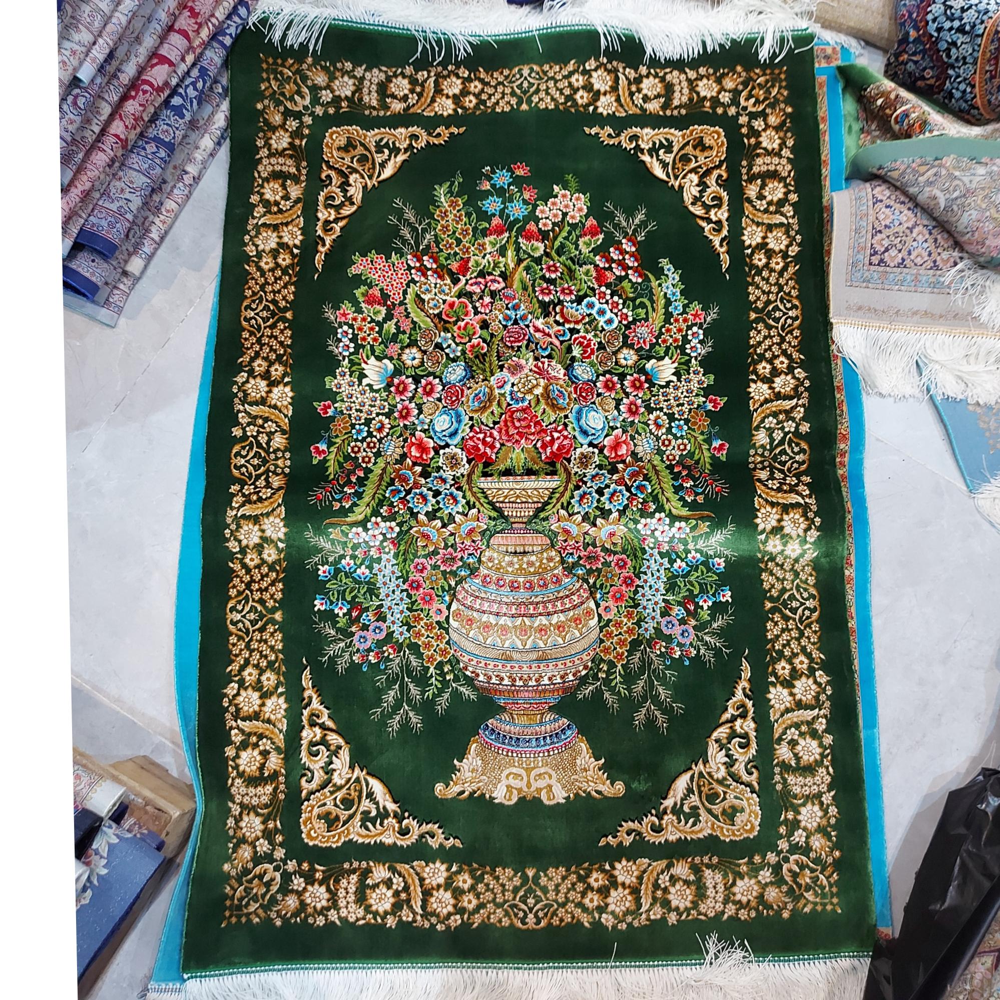 ابریشم دستبافتگونه 120×80سانت