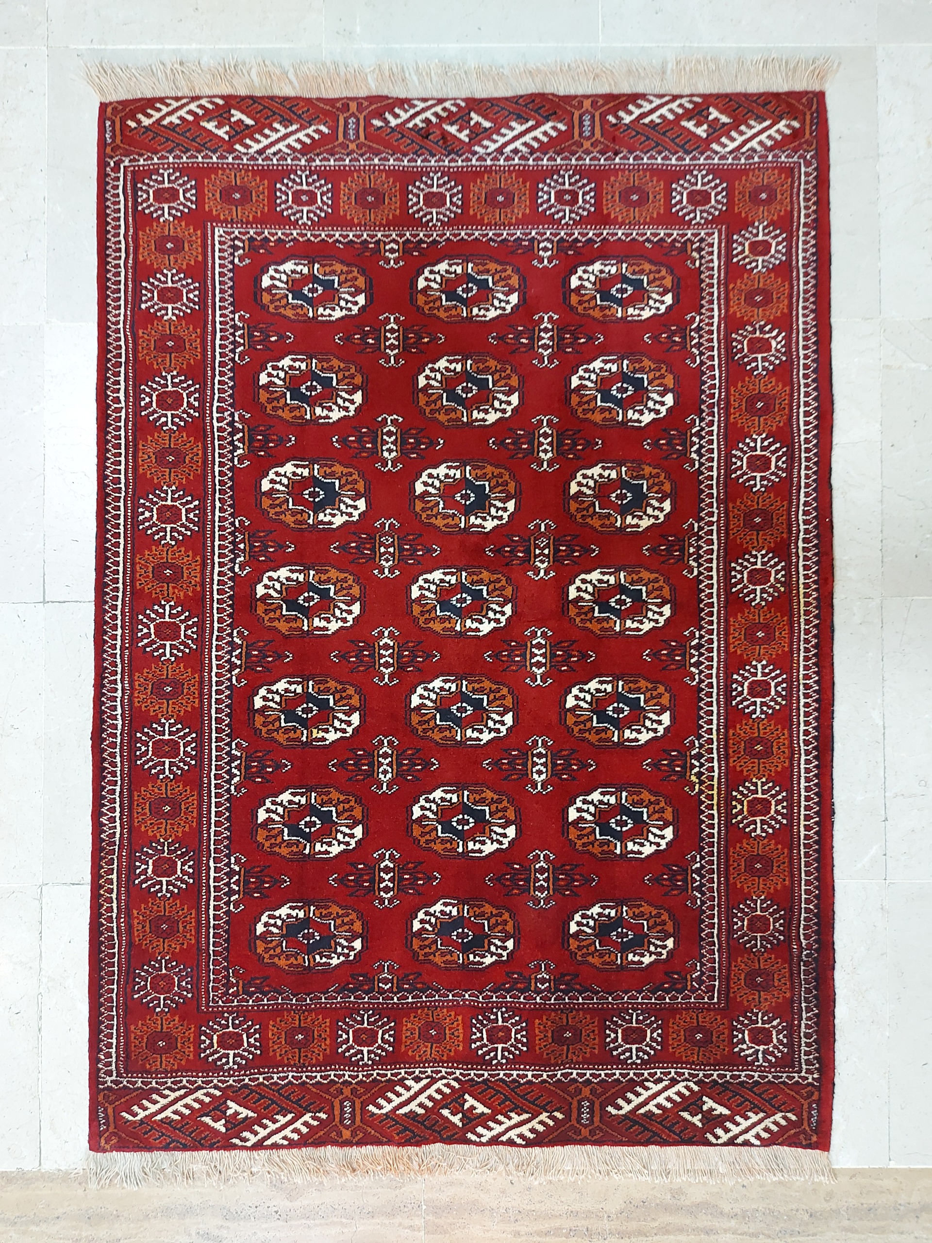 فرش دستبافت عشایری رنگ مسی