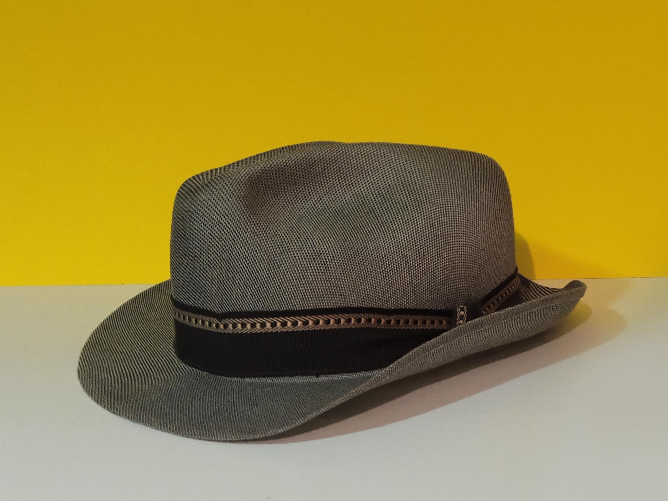 کلاه مردانه سبک