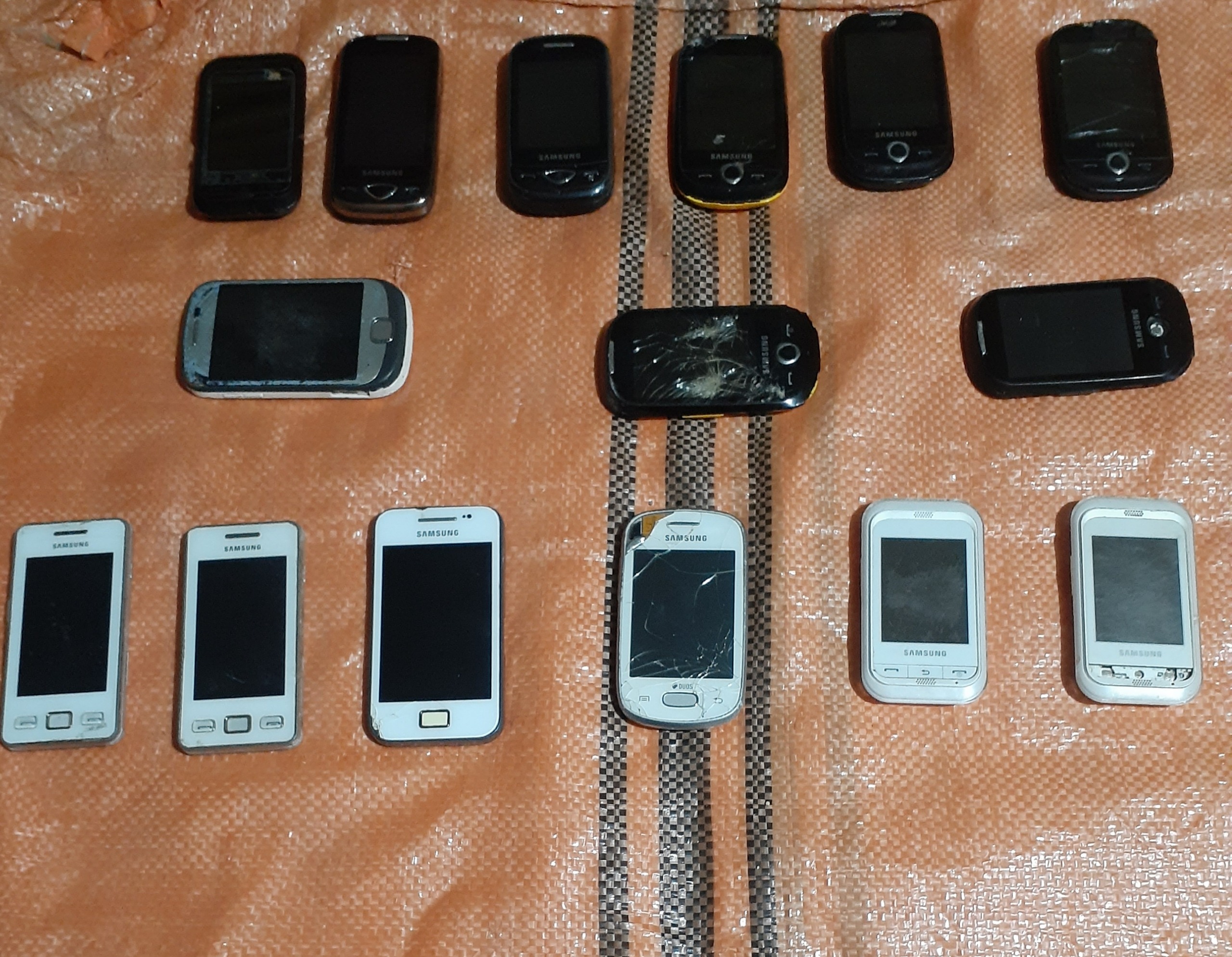 15 عدد سامسونگ قدیم