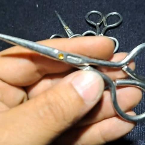 5 عدد قیچی المانی