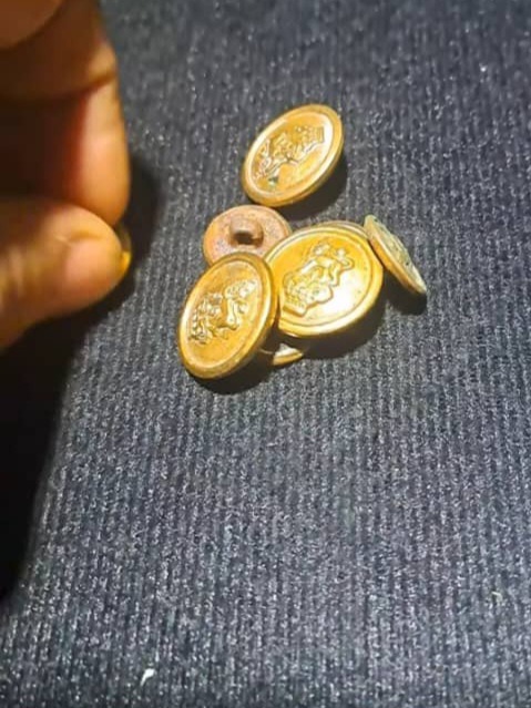 10عدد دکمه شیرخورشیدی