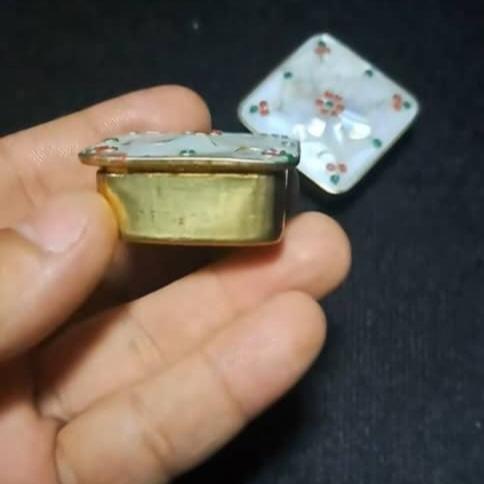 2عدد حب دان برنجی