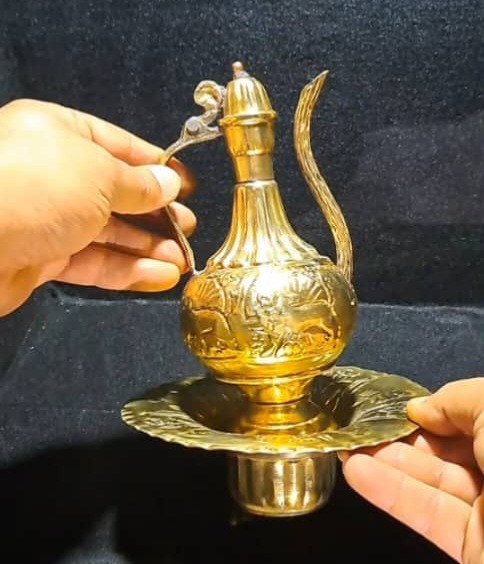 آفتابه و لگن برنجی