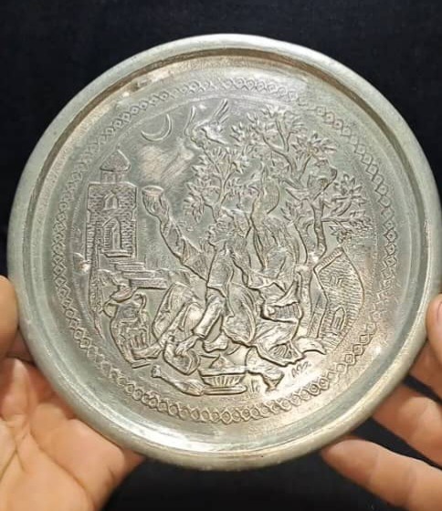 دیوار کوب قلم