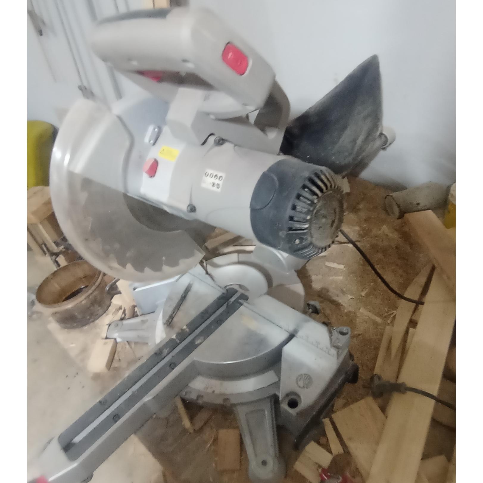 اره فارسی بر 30کرون