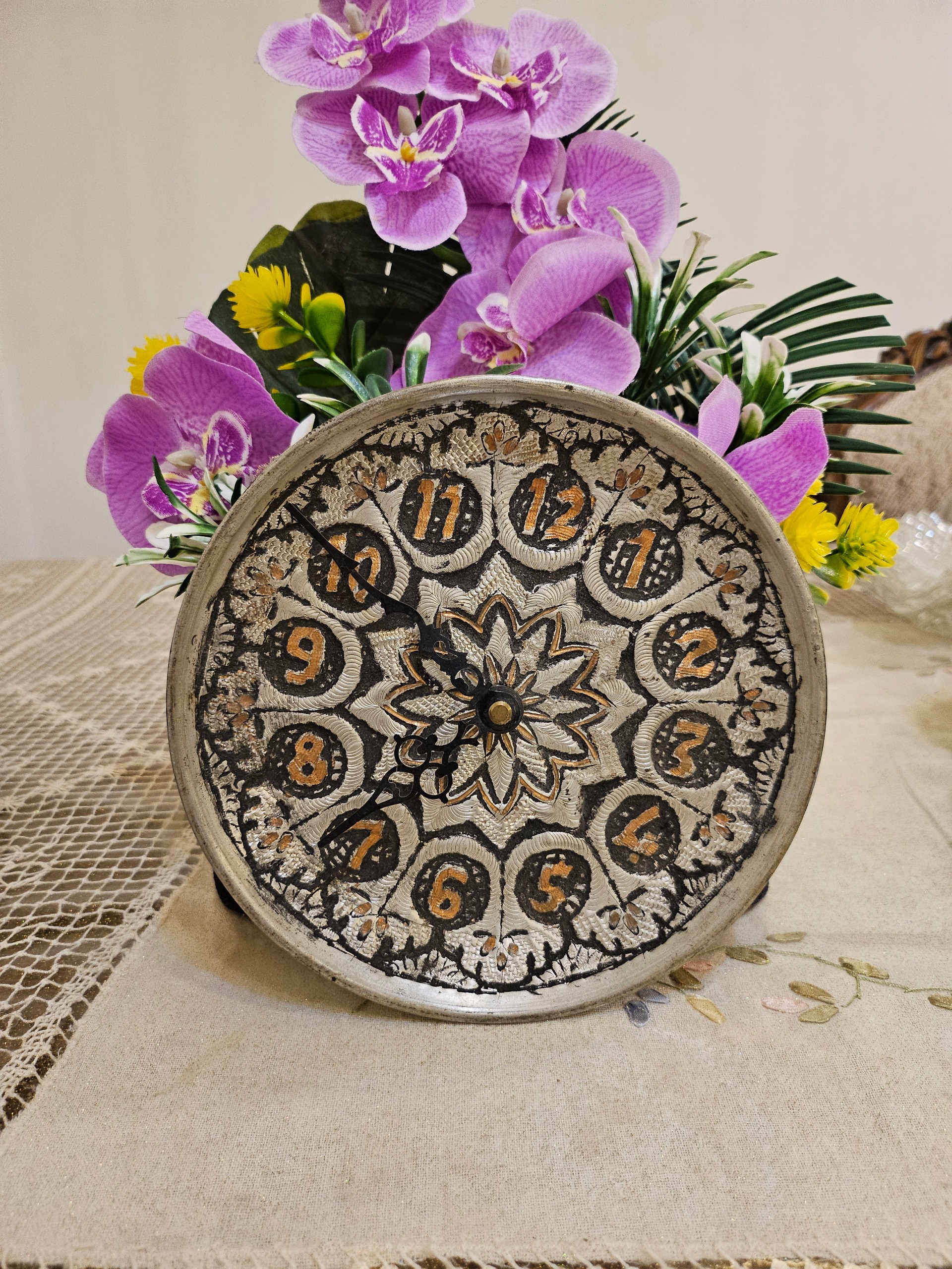ساعت دیواری مسی