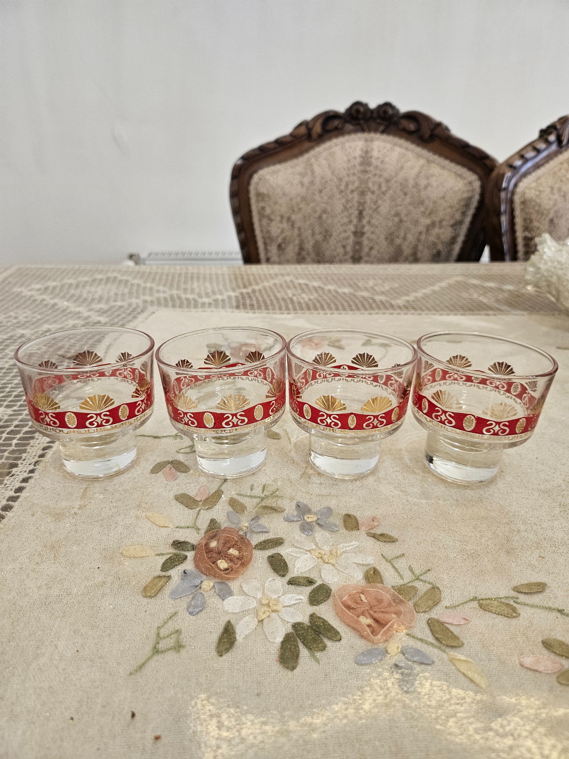 4عدد فنجان خارجی قدیمی