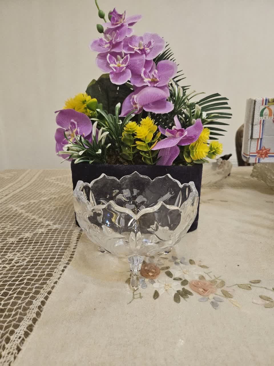 یکعدد شکلات خوری