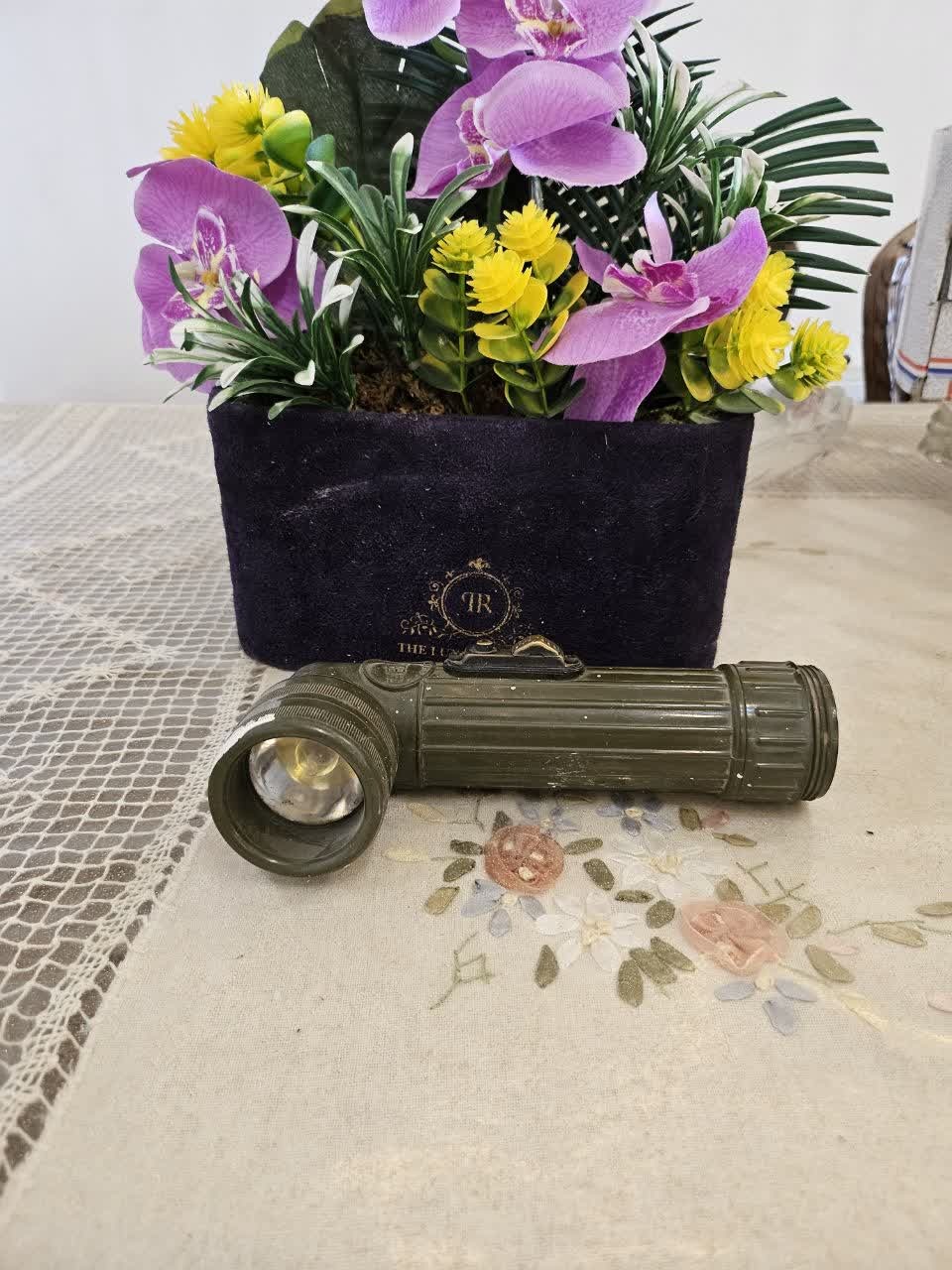 چراغ قوه خارجی