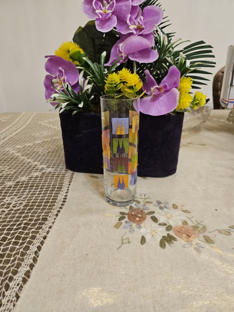 گلدان قدیمی خارجی