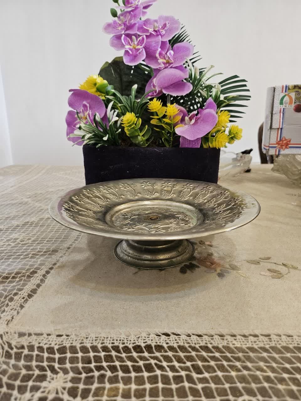 شیرینی خوری قدیمی ورشو