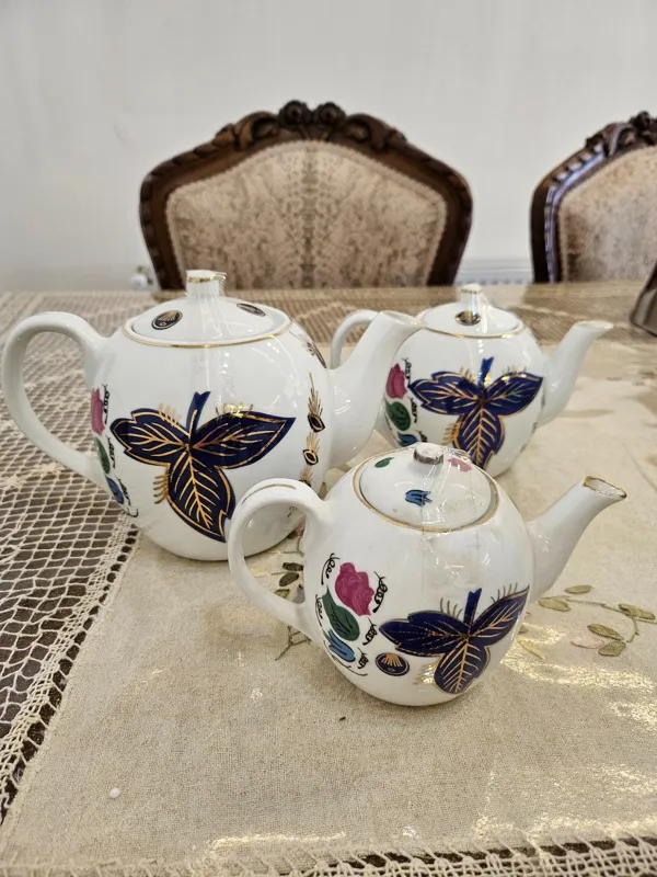 یک ست قوری