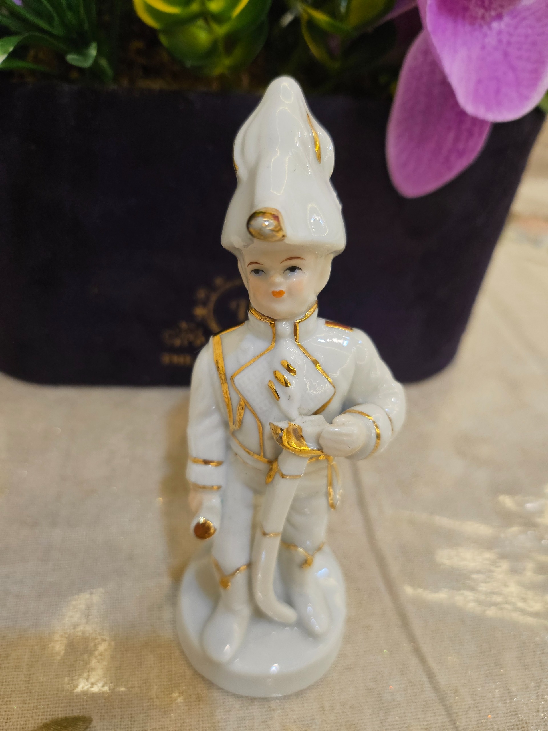 مجسمه چینی خارجی