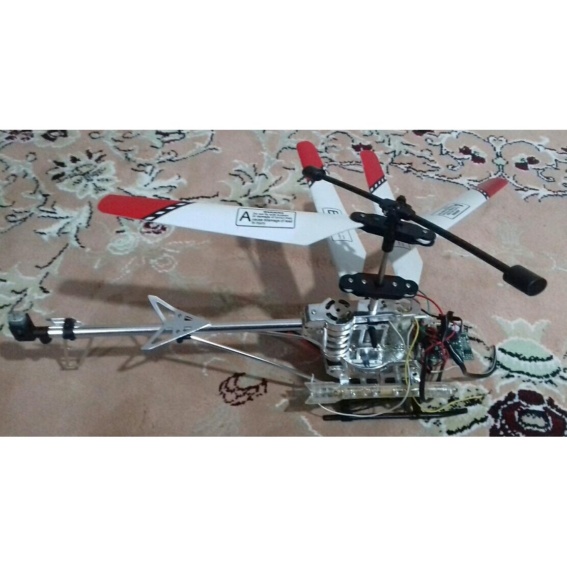 فقط بدنه هلیکوپتر(لطفا توضیحات رو خوب بخوانید)