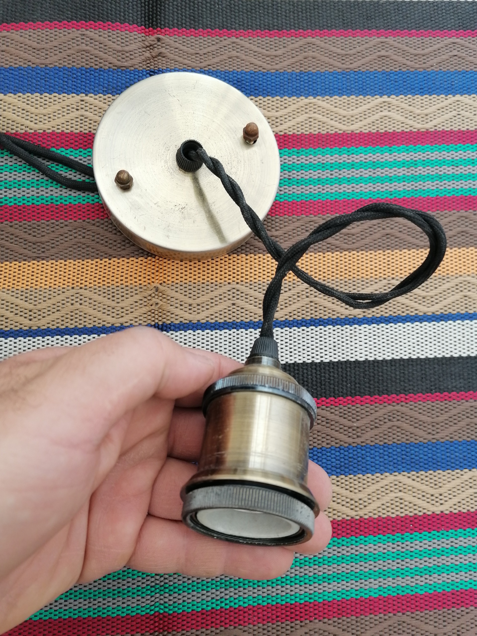 لامپ کلاسیک تمام برنجی لوکس