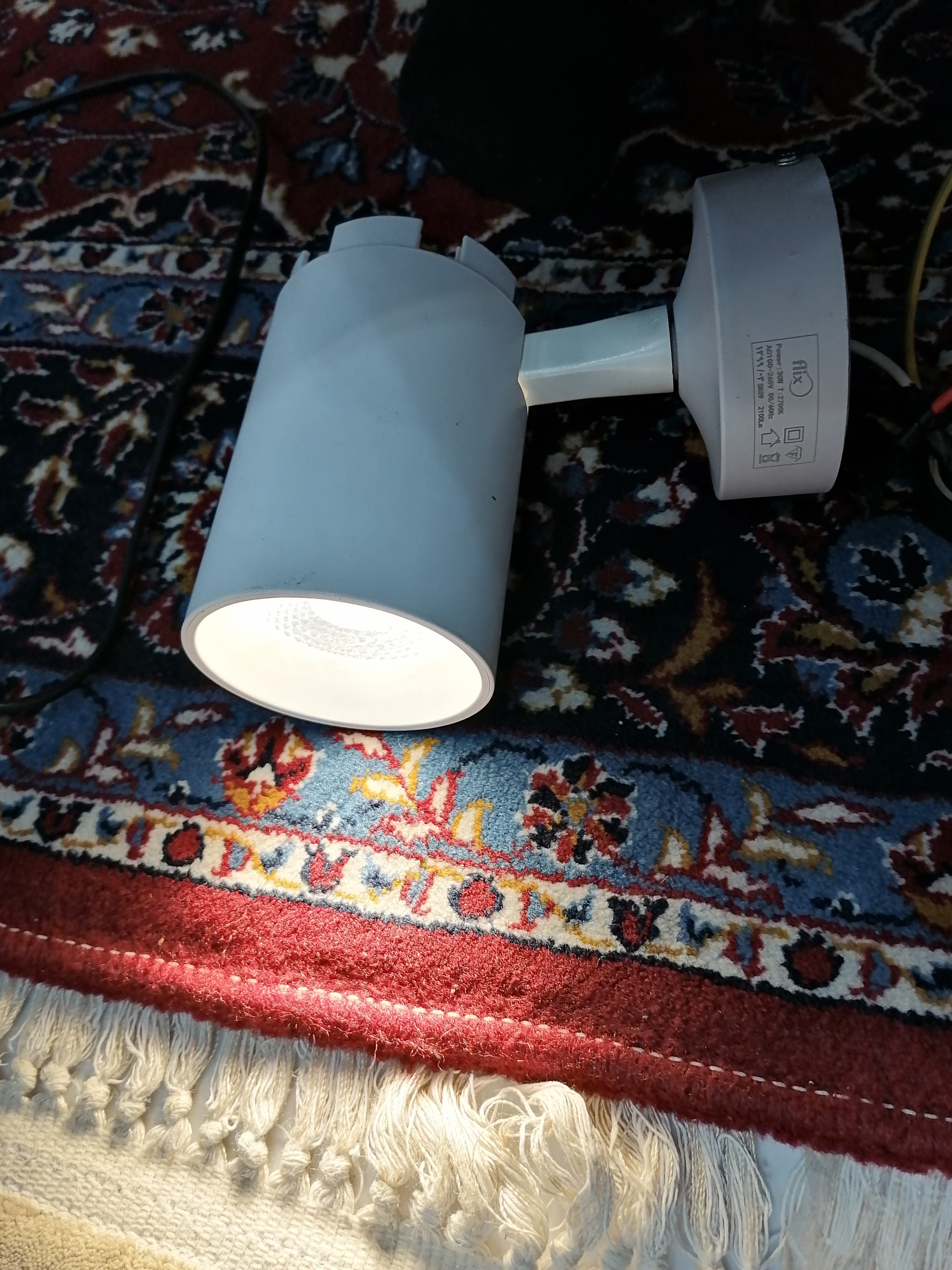 چراغ ریلی دیواری