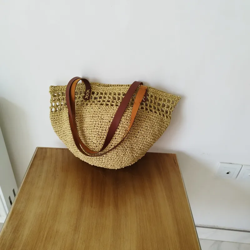کیف و کلاه رافیا ست عیدانه