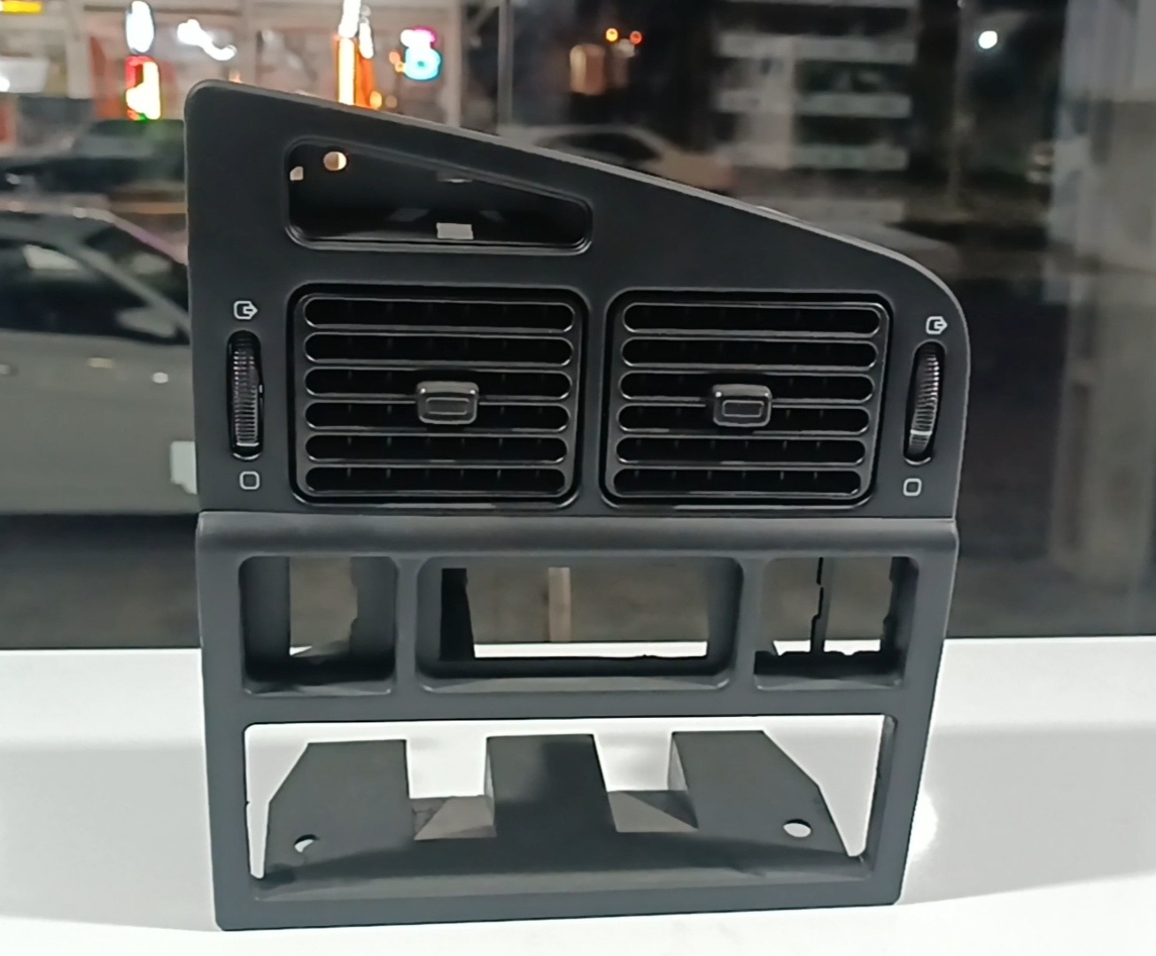 پنل دریچه کولر وسط مشکی 405 SLX ایساکو