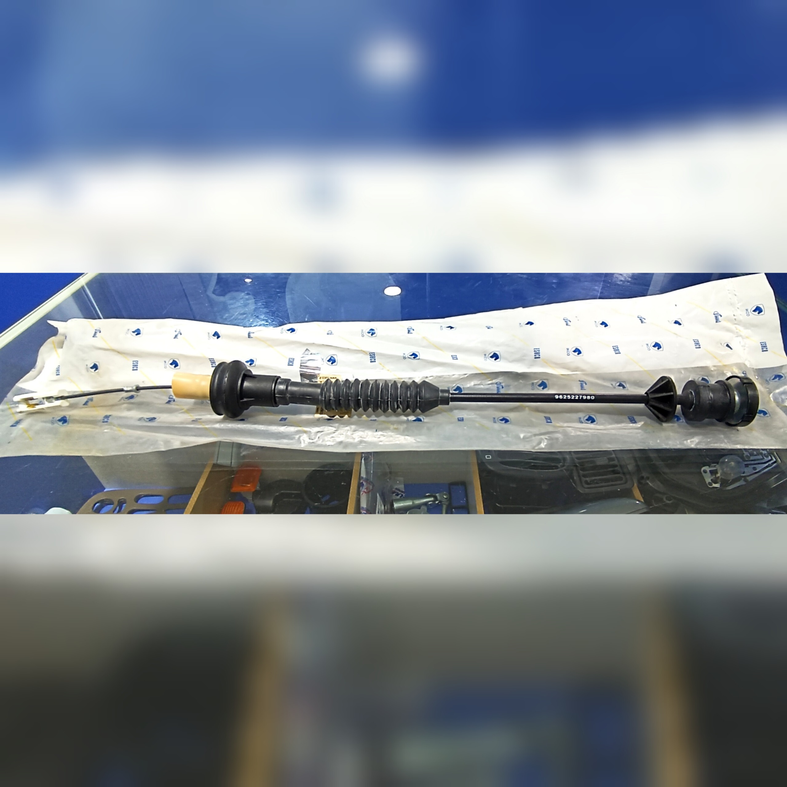 کابل کلاچ سوکتی قدیم 206 ایساکو