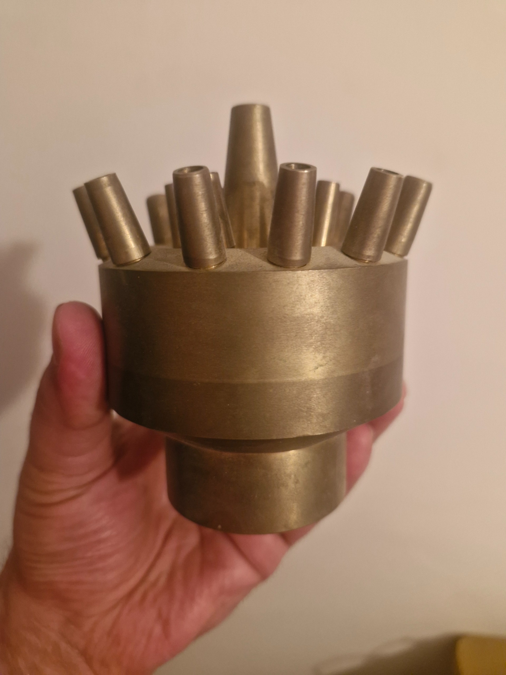 آبنما برنجی چلچراغی