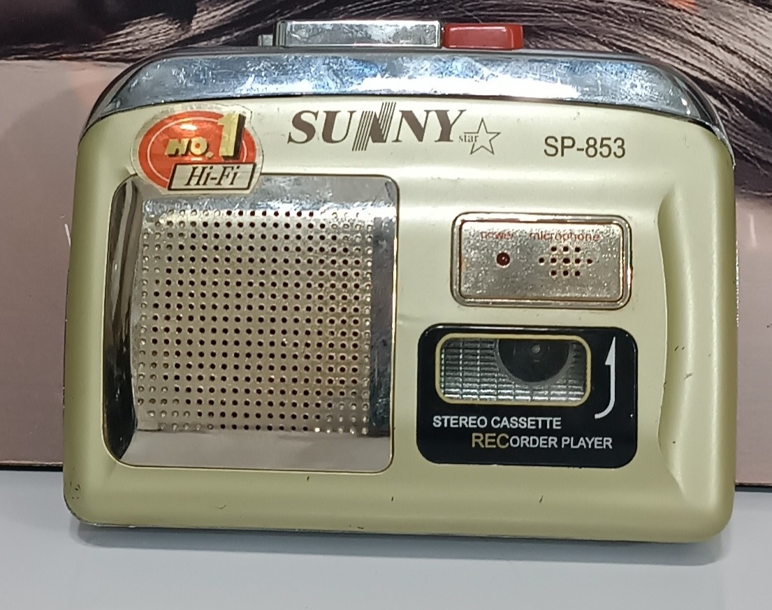 واکمن خوشرنگ و سالم sunny