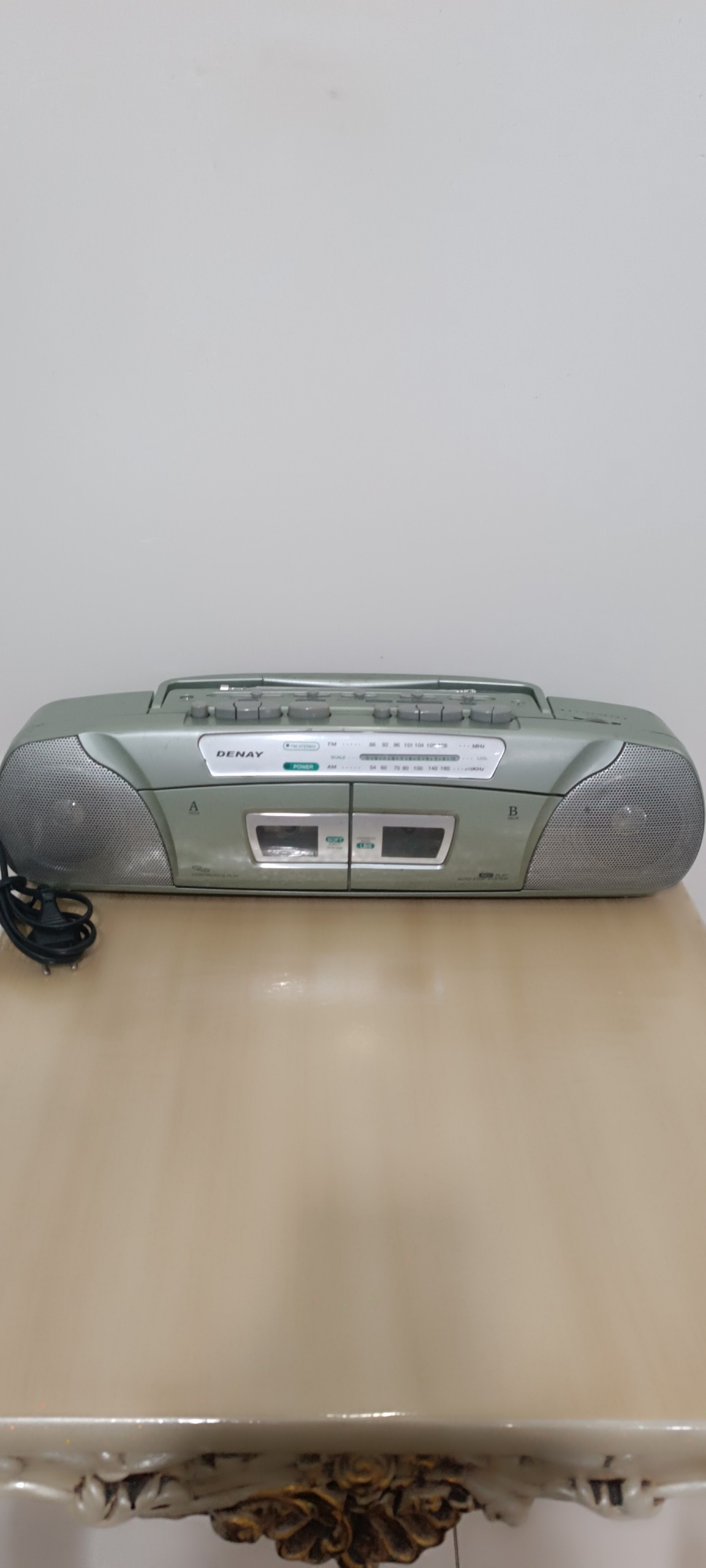 رادیو و ضبط دو کاست سالم