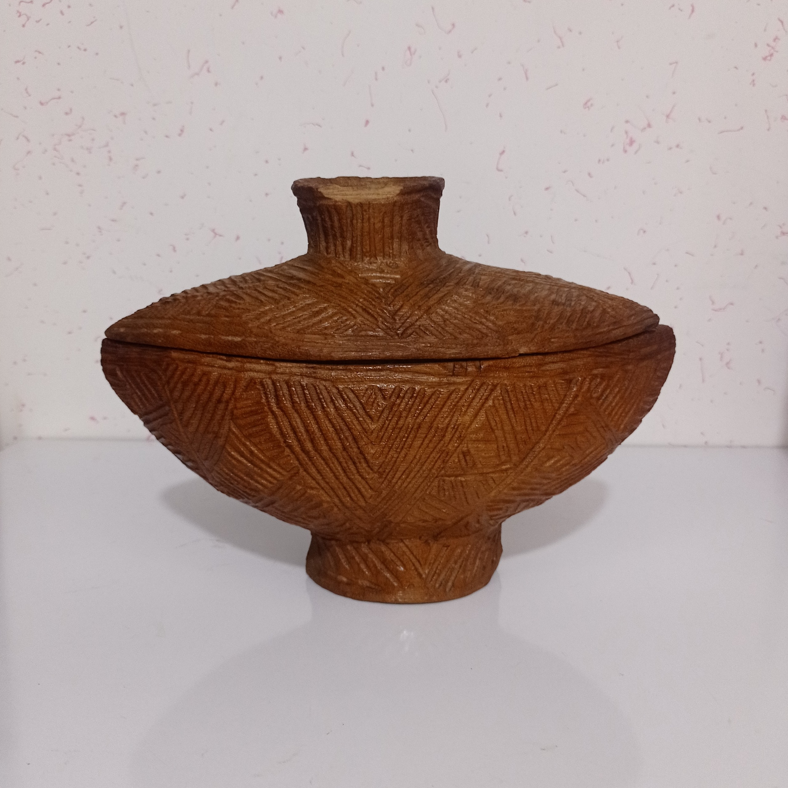 شکلات خوری چوبی قدیمی