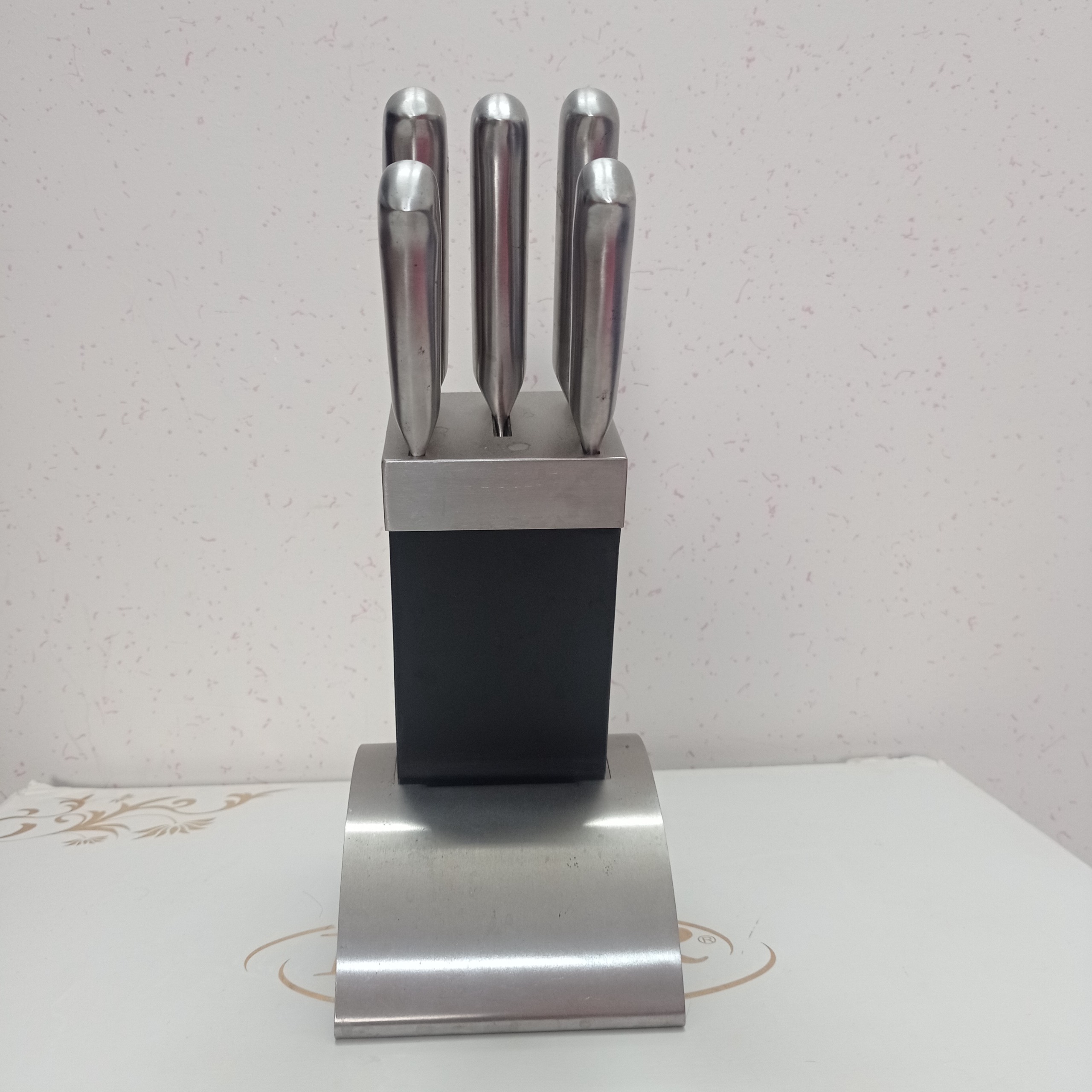 چاقو پنج پارچه