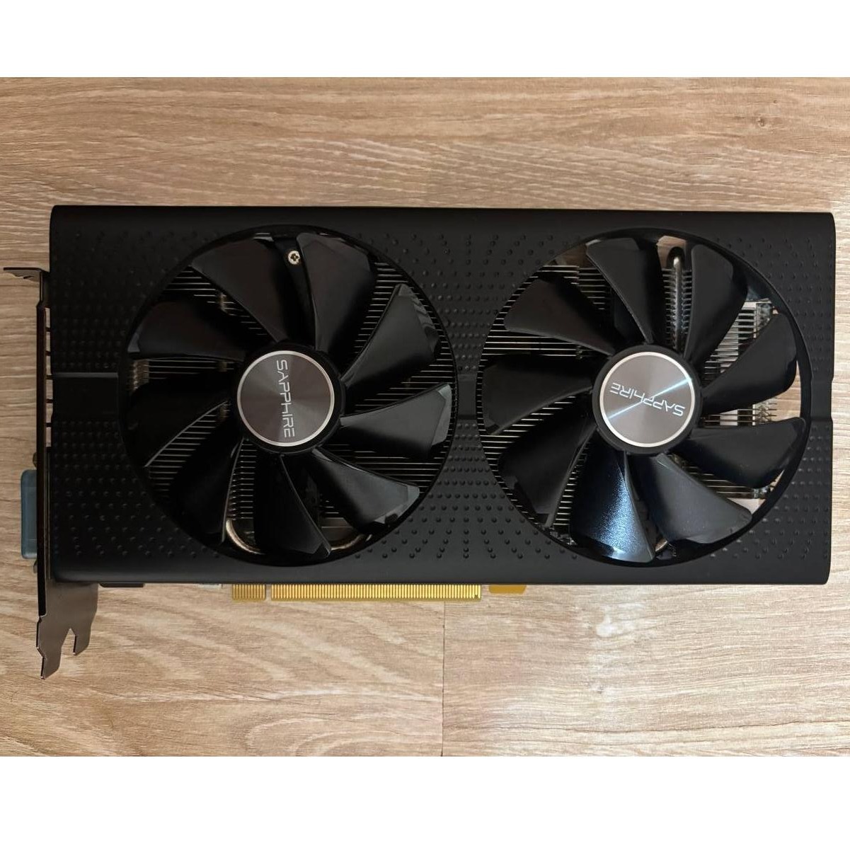 Rx 580 saphire سافایر 8gb