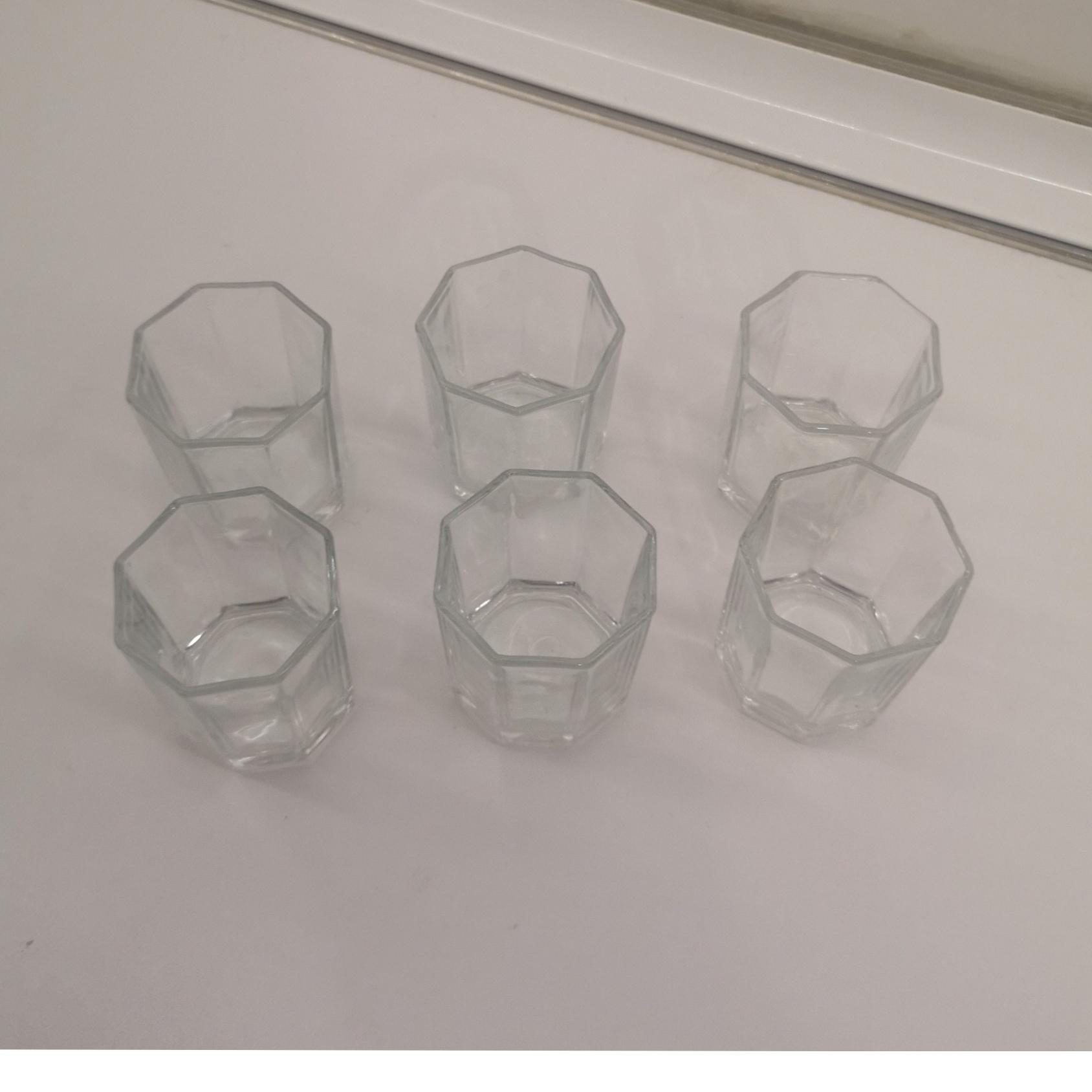 لیوان کوچک یا شات