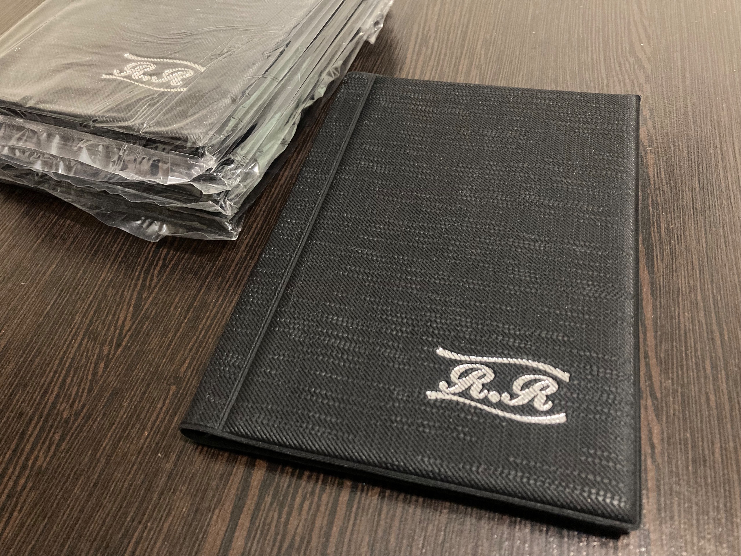 آلبوم خام سکه و ژتون، 60 عددی، مدل کاورخور