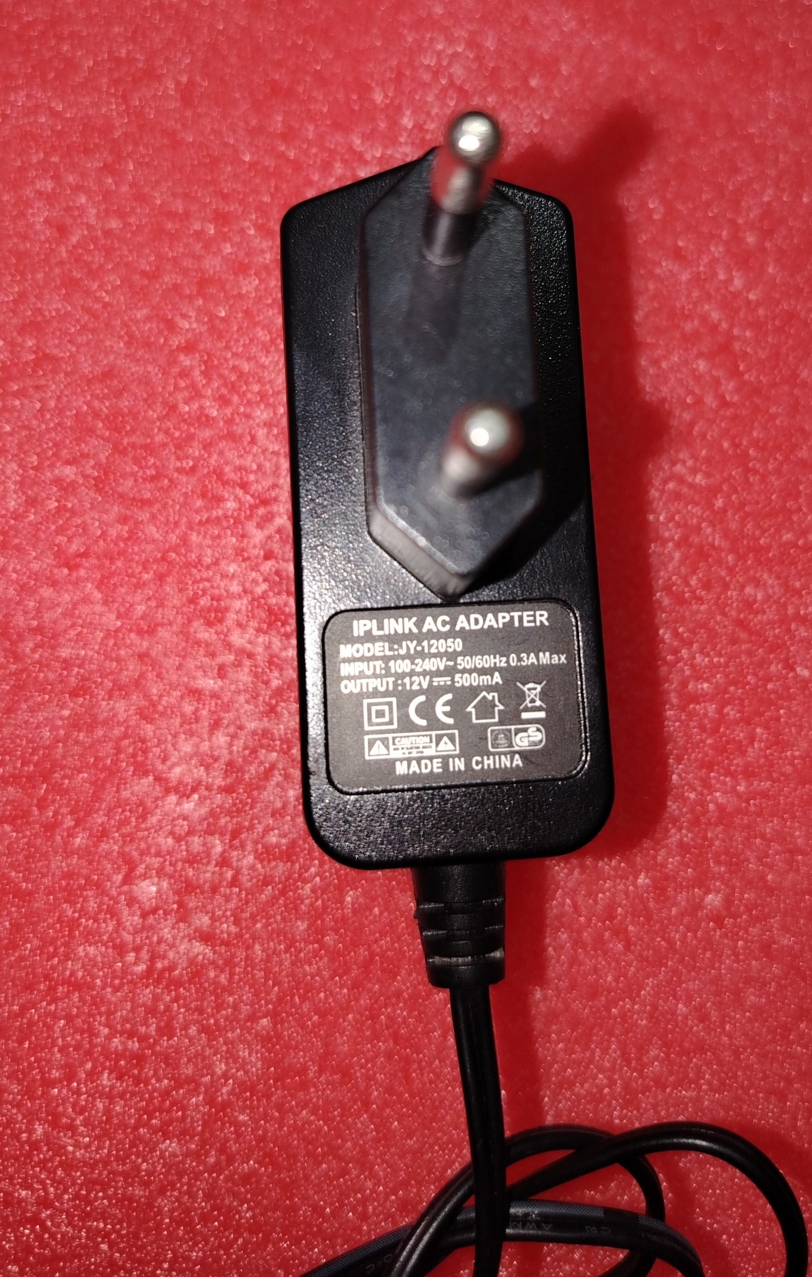 آداپتور 12 ولت نیم امپر