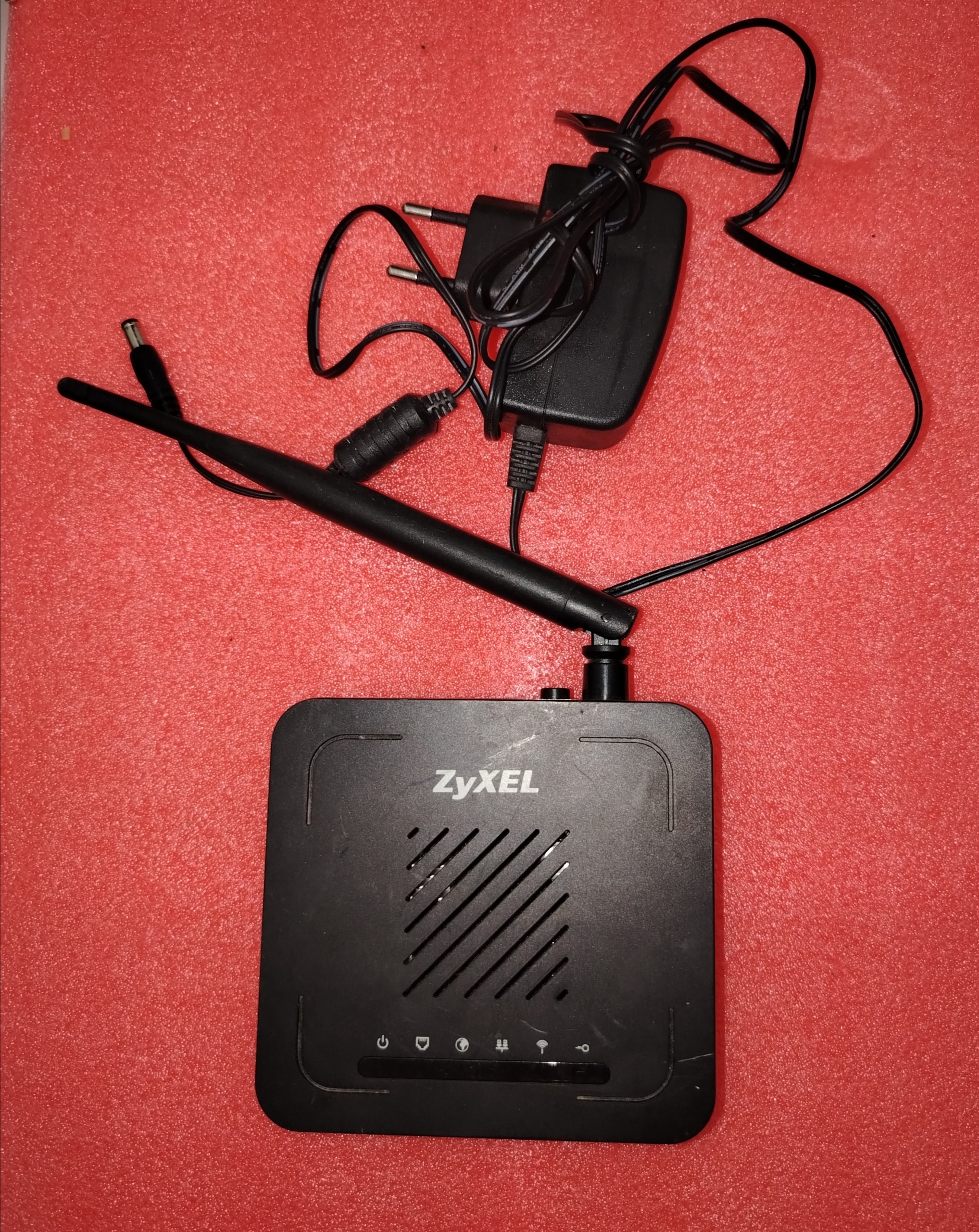 مودم زایتسل مدل DEL1201-T10A/B