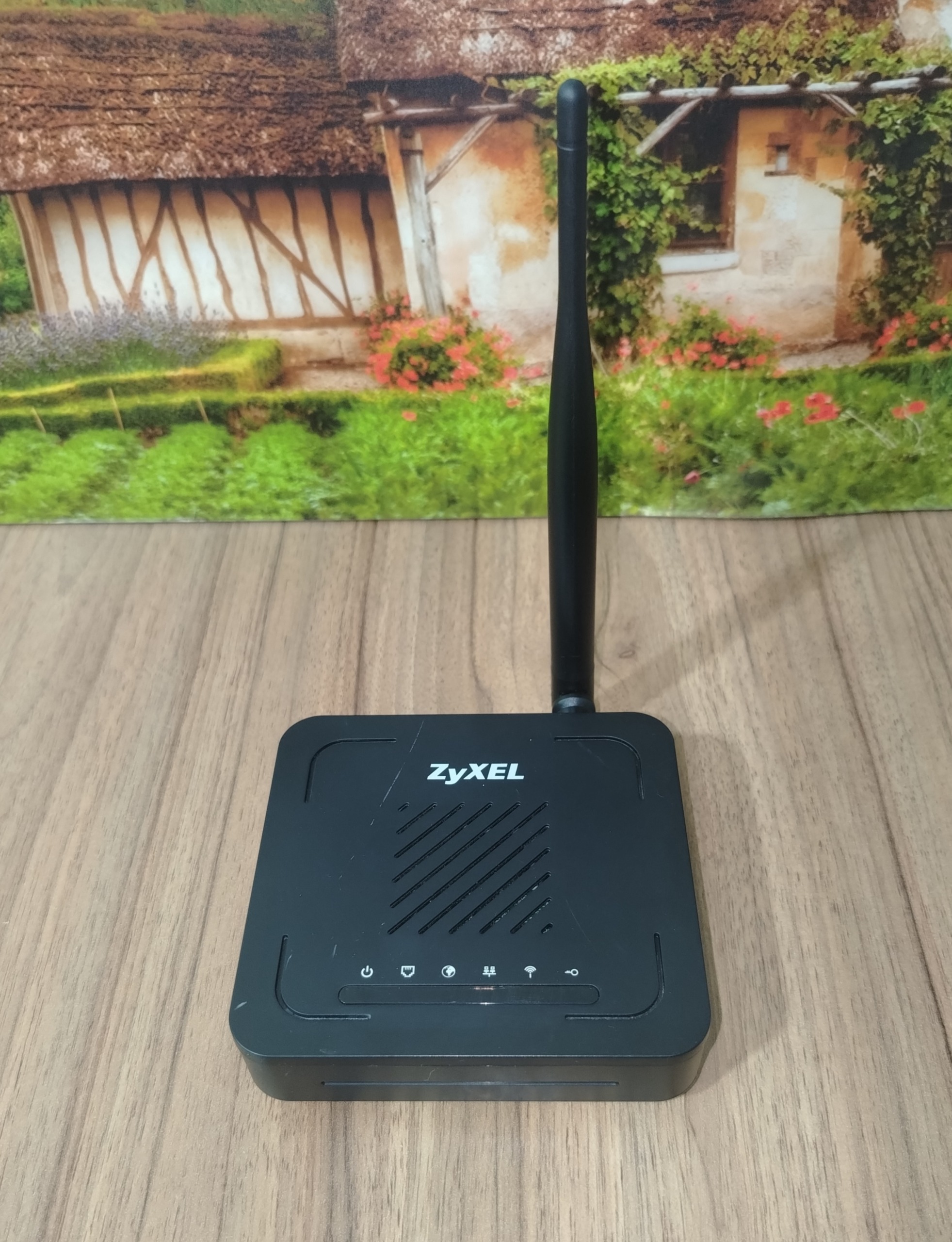 مودم زایتسل مدل DEL1201-T10A/B