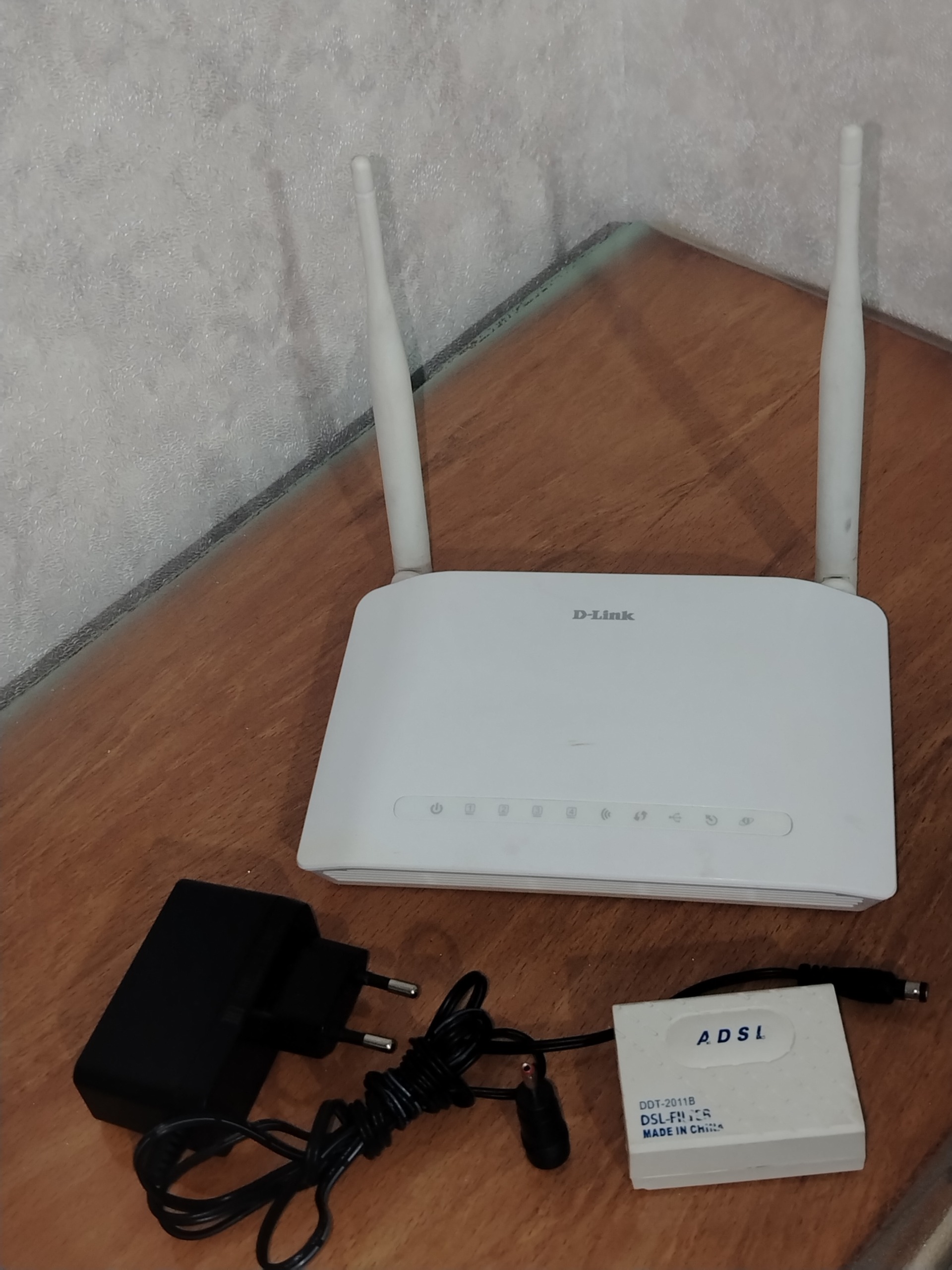 مودم روتر D-Link DSL-2750U N300 ADSL2 دو آنتن